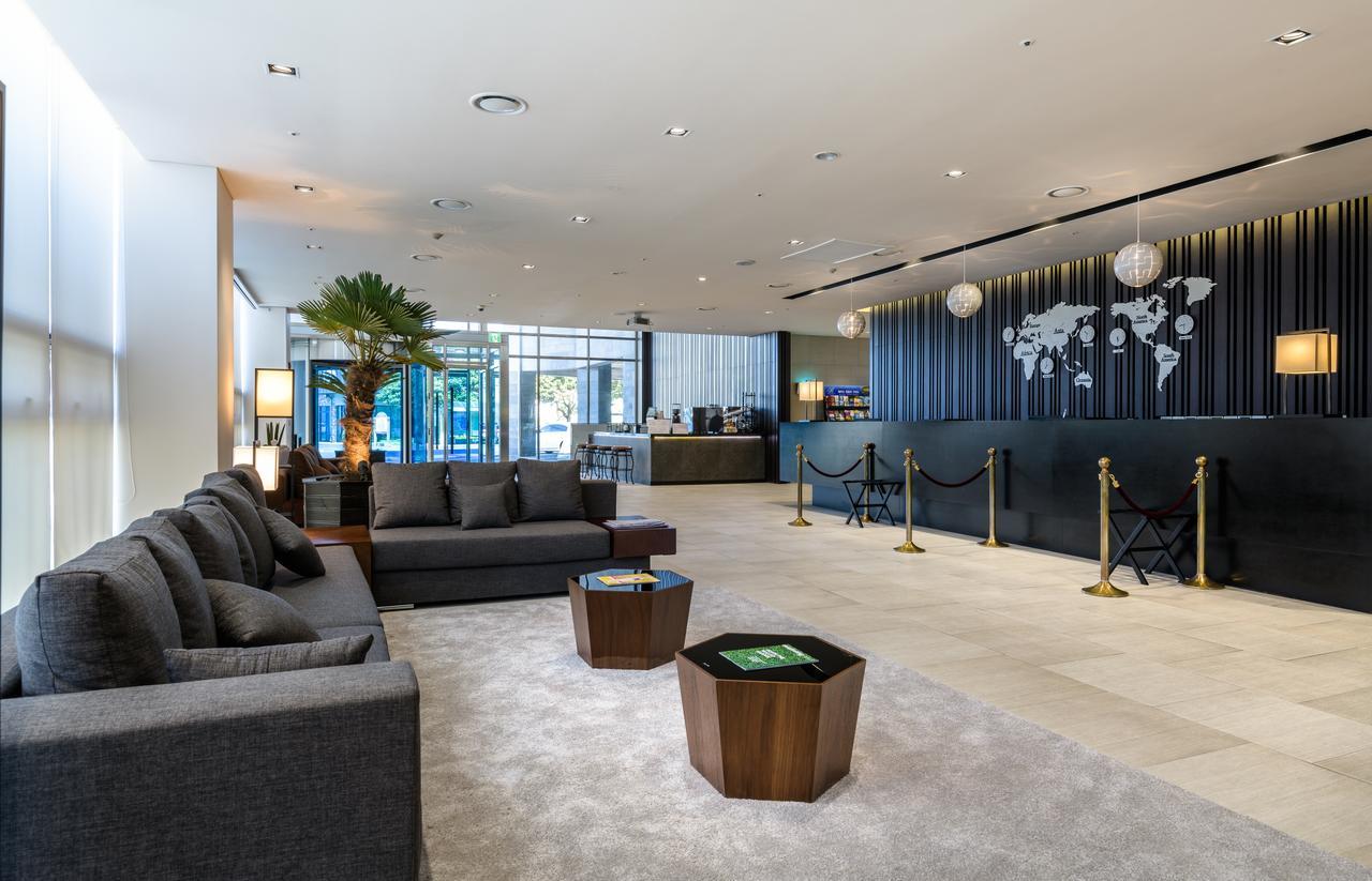 Brown Suites Hotel And Resort Jeju Extérieur photo