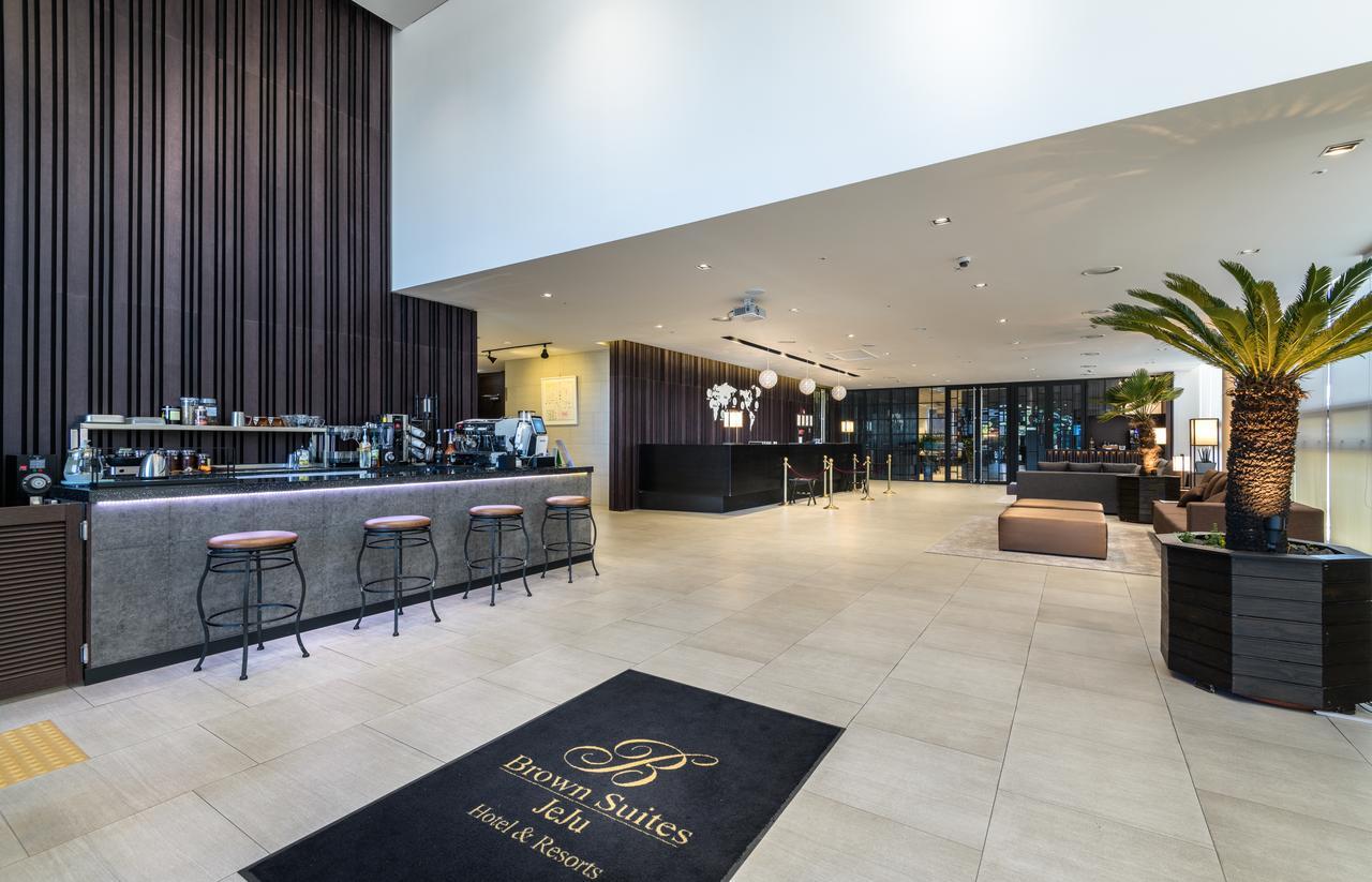 Brown Suites Hotel And Resort Jeju Extérieur photo